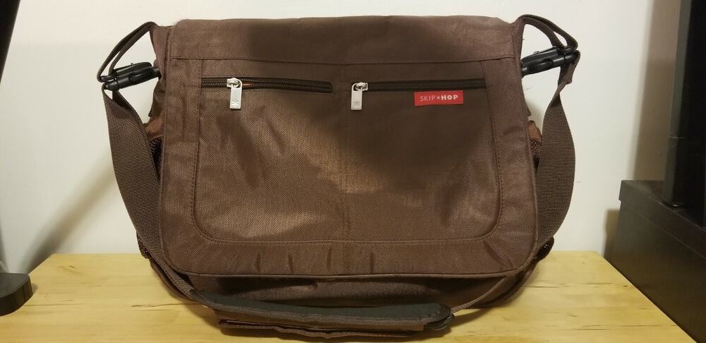 Skip Hop VIA Messenger Brown DIAPER BAG